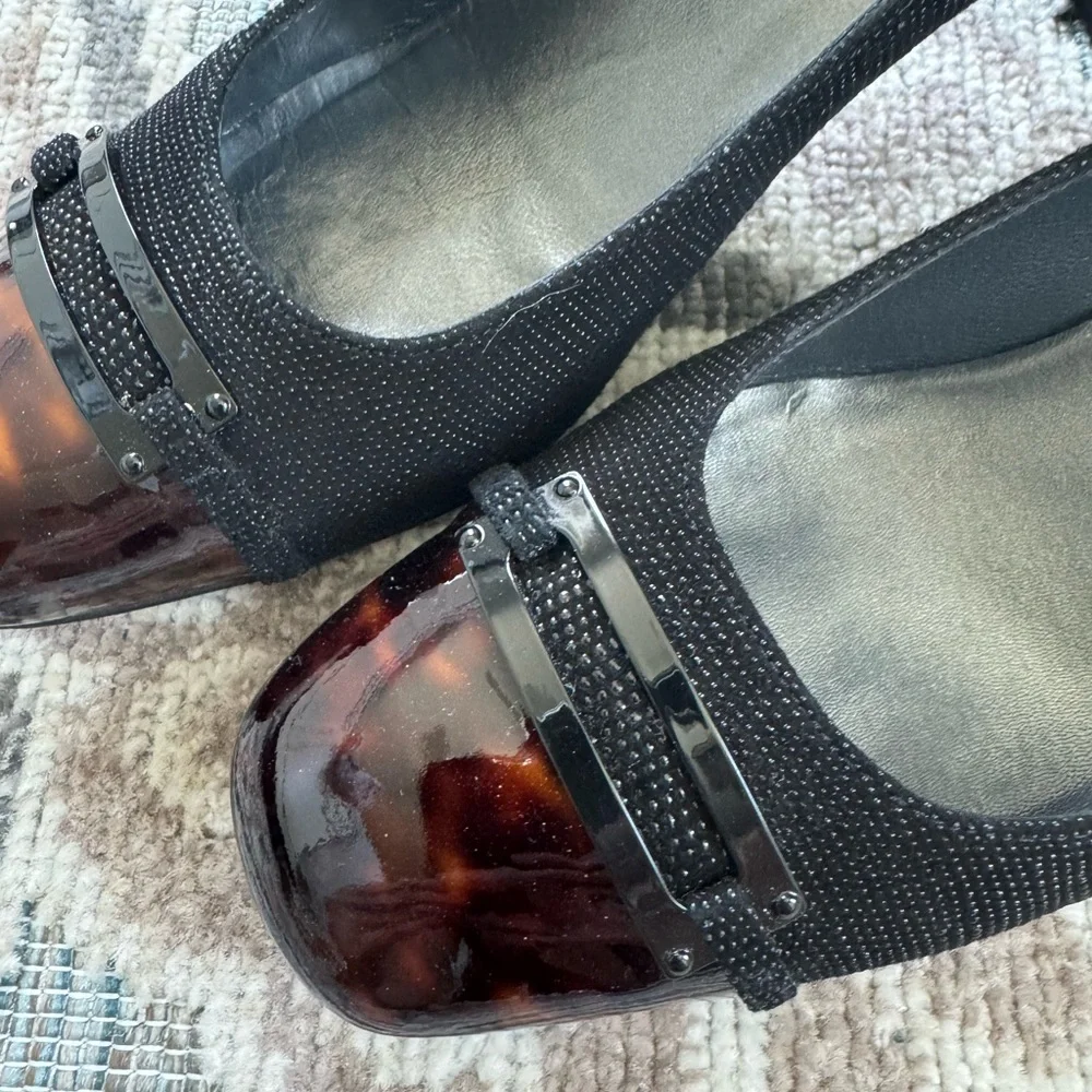 Stuart Weitzman Black and Brown Heels with Tapered Mid-Heel Size 10